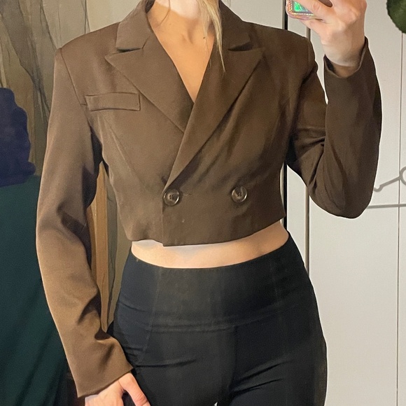 Classic Brown Cropped Blazer - Picture 1 of 7